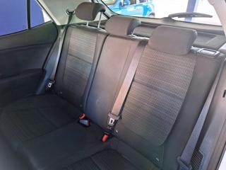 KIA Stonic usata, con Sensori di parcheggio anteriori