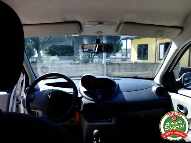 RENAULT Twingo usata, con USB