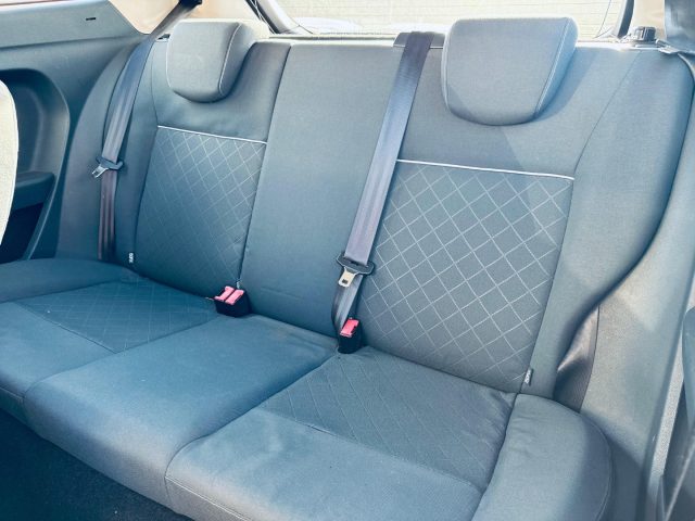 FORD Fiesta usata, con Controllo automatico clima