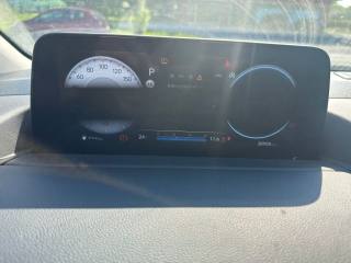 HYUNDAI Staria usata, con ESP