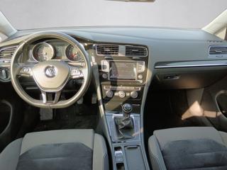 VOLKSWAGEN Golf usata, con Chiusura centralizzata