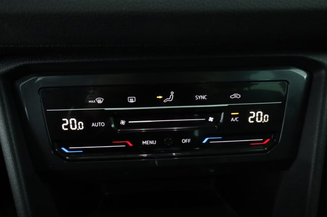 VOLKSWAGEN Tiguan usata 11
