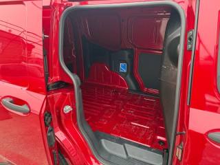 FORD Transit Courier usata 26