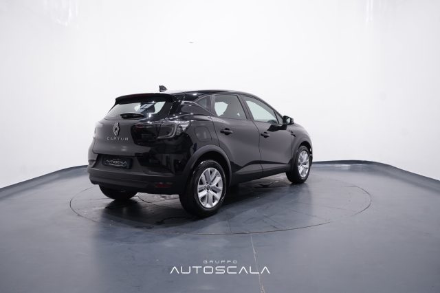 RENAULT Captur usata, con USB