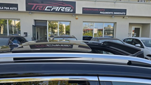 VOLKSWAGEN T-Roc usata, con Airbag