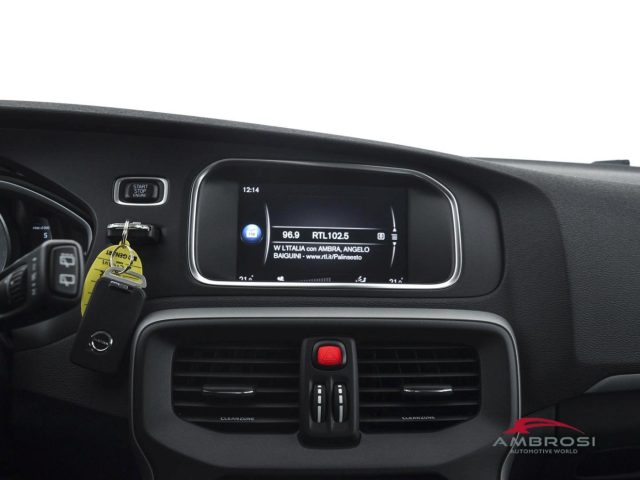VOLVO V40 usata 13