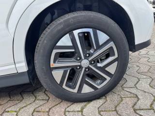 HYUNDAI Kona usata, con Autoradio