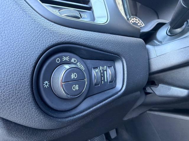 JEEP Renegade usata, con Isofix