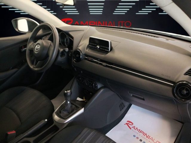 MAZDA 2 usata 17