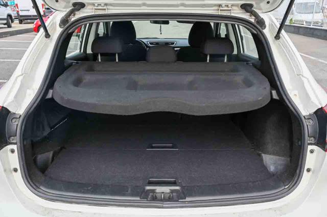 NISSAN Qashqai usata, con Alzacristalli elettrici