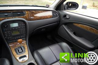 JAGUAR S-Type usata, con Servosterzo