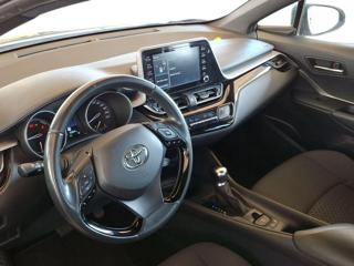 TOYOTA C-HR usata, con Climatizzatore