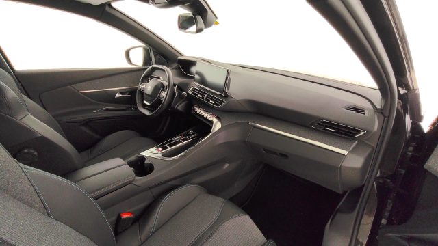 PEUGEOT 3008 usata, con Climatizzatore automatico, 2 zone