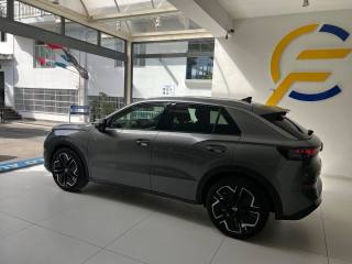 VOLKSWAGEN T-Roc usata, con Controllo automatico clima