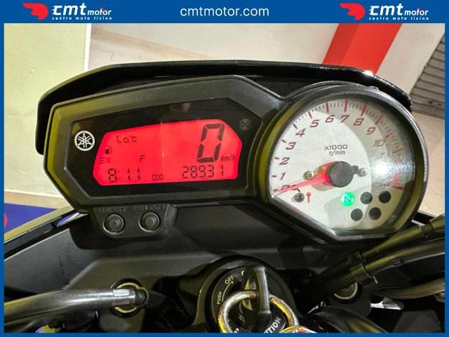 YAMAHA FZ8 usata 4