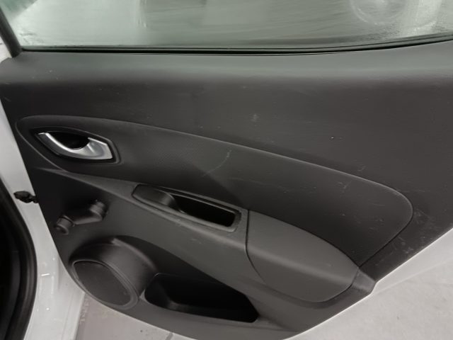 RENAULT Clio usata 11
