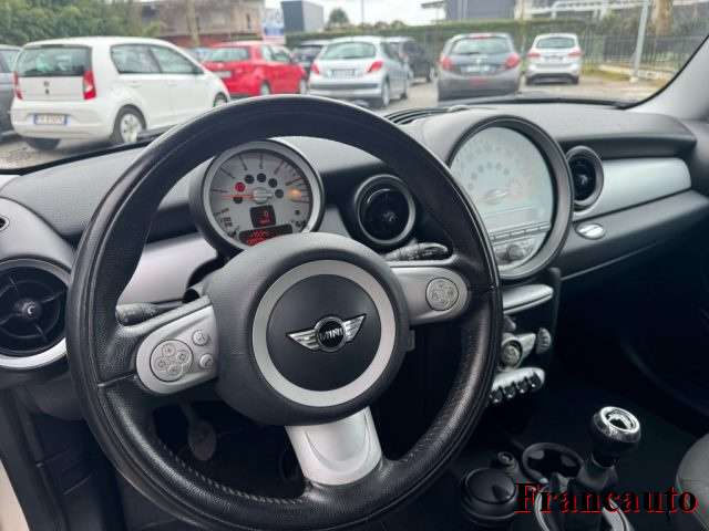 MINI Cooper D usata, con Autoradio