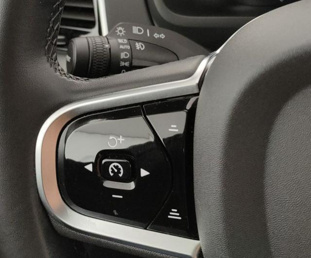 VOLVO XC90 usata, con Sedili riscaldati