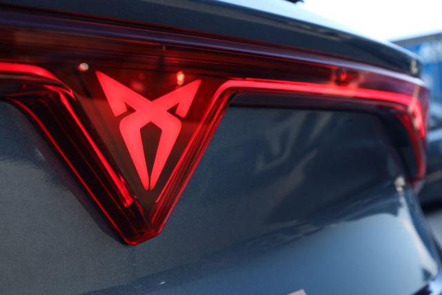 CUPRA Leon usata, con Sensore di luce