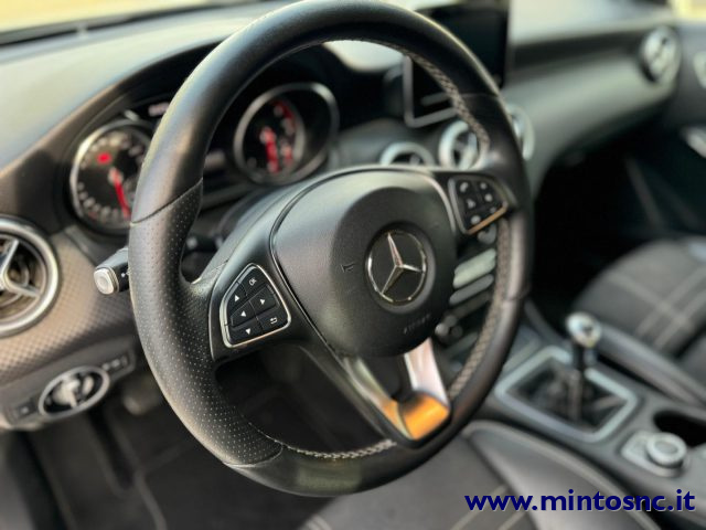 MERCEDES-BENZ A 180 usata, con Boardcomputer