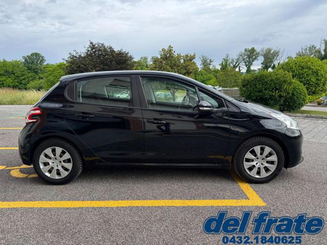 PEUGEOT 208 usata, con Autoradio