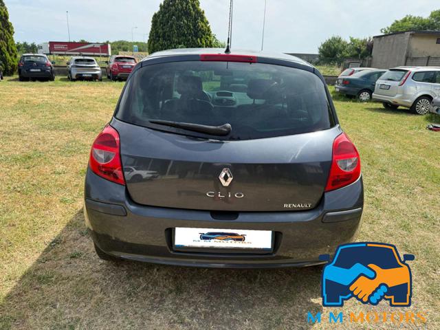 RENAULT Clio usata, con Airbag laterali