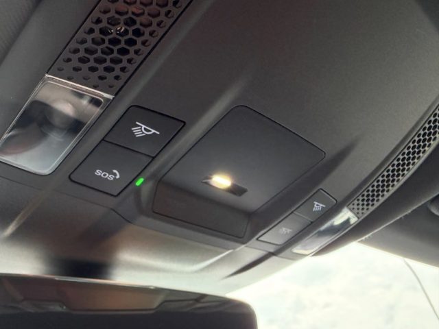 PORSCHE Taycan usata, con Sistema di navigazione