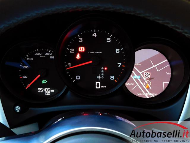 PORSCHE Macan usata, con Controllo automatico clima