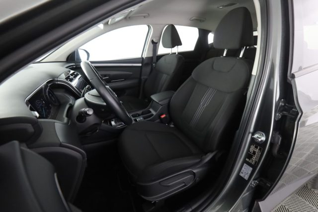 HYUNDAI Tucson usata 9