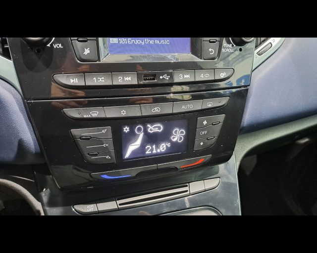 LANCIA Ypsilon usata, con Luci diurne LED