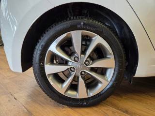 HYUNDAI i20 usata, con Autoradio