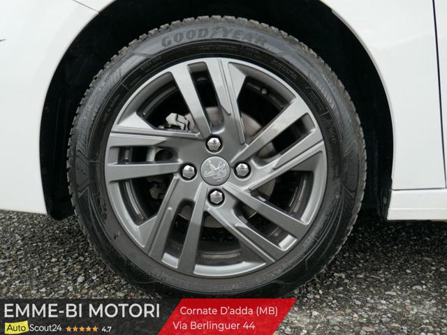 PEUGEOT 208 usata, con Park Distance Control