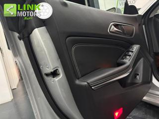 MERCEDES-BENZ CLA 200 usata, con Sedile posteriore sdoppiato