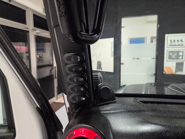 JEEP Wrangler usata, con Touch screen