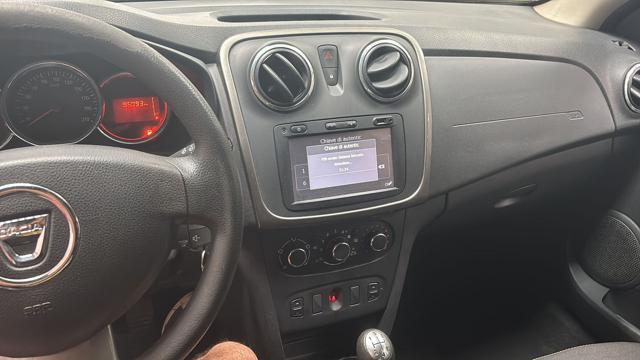 DACIA Sandero usata, con Autoradio