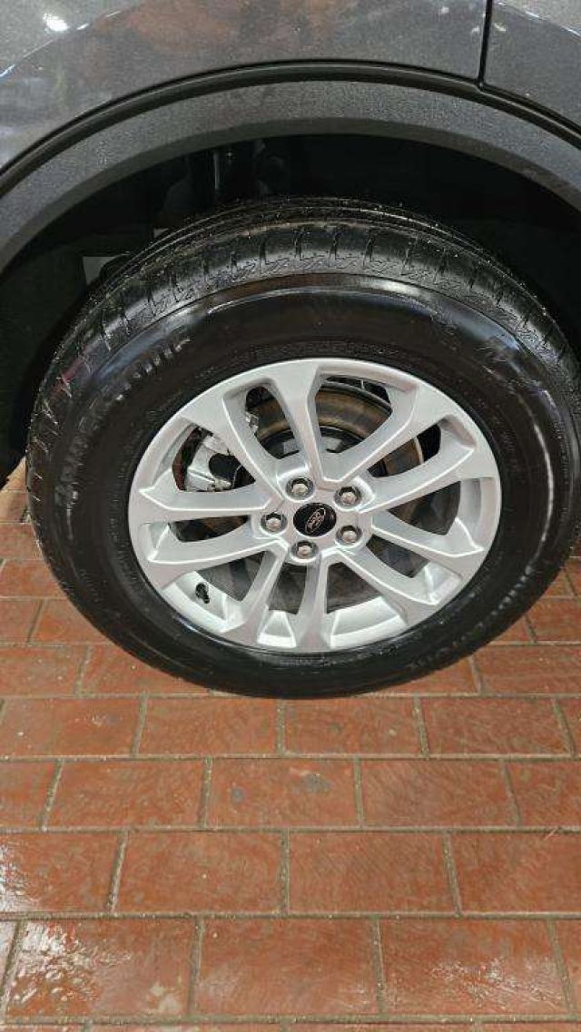 FORD Kuga usata, con Sistema di navigazione