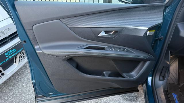 PEUGEOT 3008 usata, con Park Distance Control