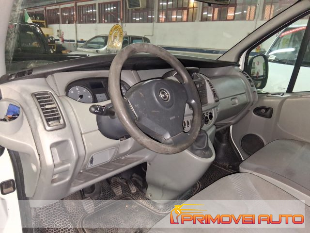 OPEL Vivaro usata 7