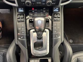 PORSCHE Cayenne usata, con Gancio traino