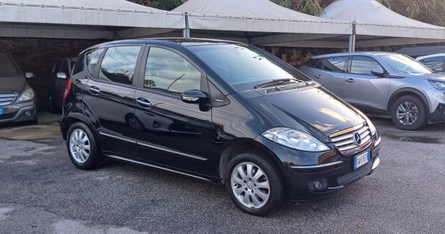 MERCEDES-BENZ A 180 usata, con Airbag
