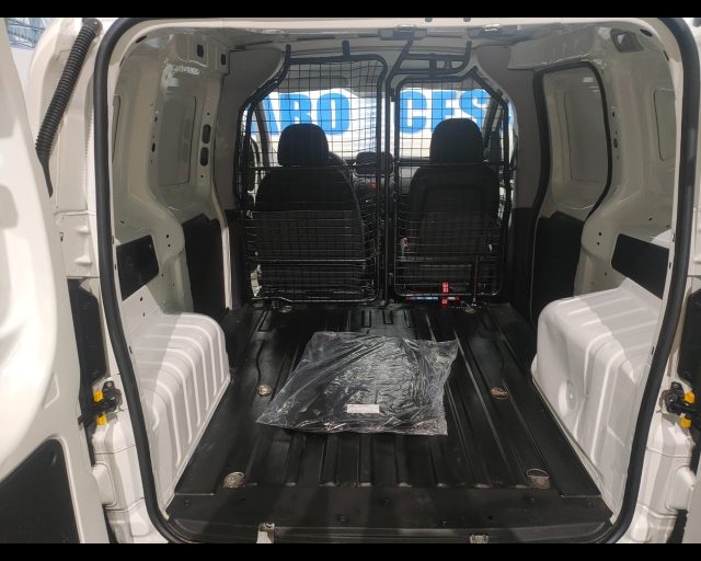 FIAT Fiorino usata 19