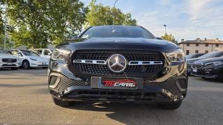 MERCEDES-BENZ GLA 180 usata, con Airbag