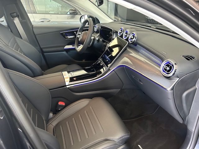 MERCEDES-BENZ GLC 220 usata, con Controllo trazione