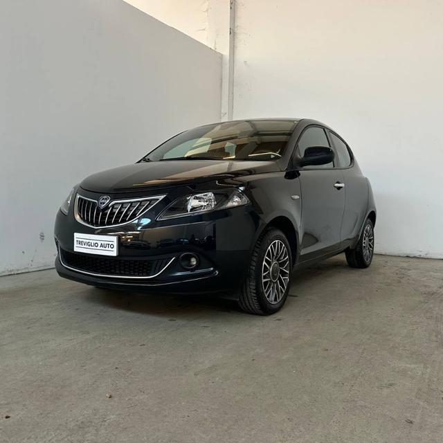 LANCIA Ypsilon usata, con Fari LED
