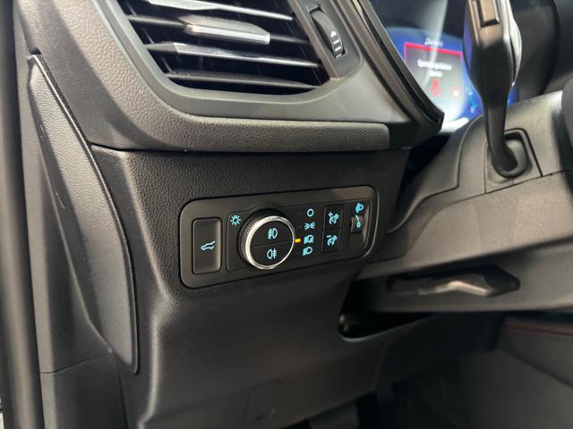 FORD Kuga usata, con Touch screen