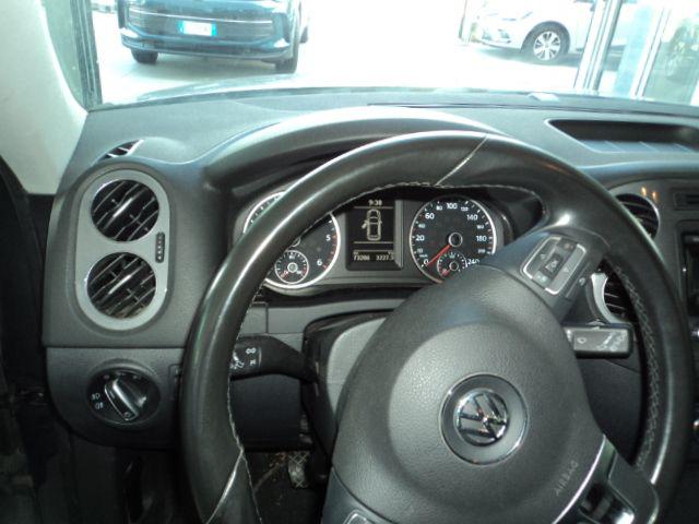 VOLKSWAGEN Tiguan usata, con Boardcomputer