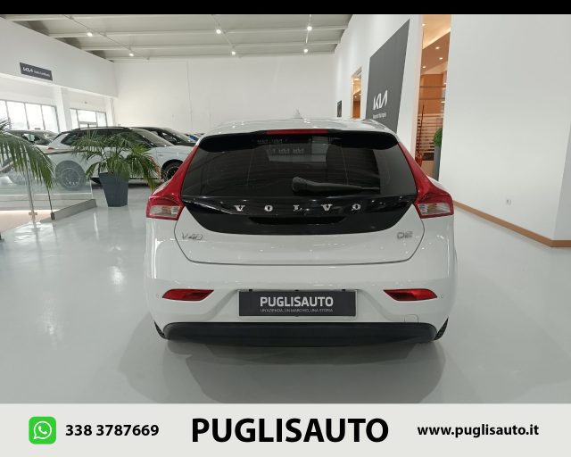 VOLVO V40 usata, con Autoradio