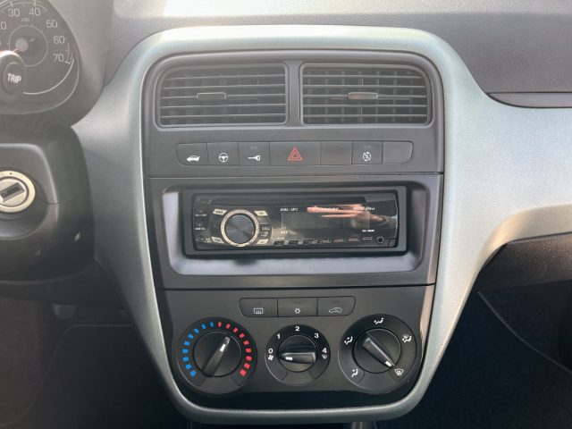 FIAT Grande Punto usata 13