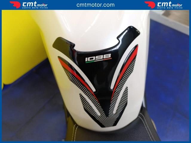 DUCATI Streetfighter usata 10