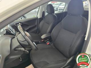 PEUGEOT 208 usata 23